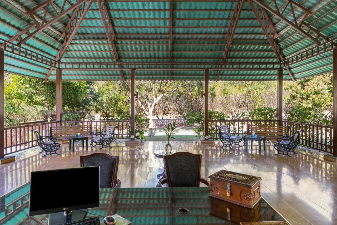 Anandam - A Luxury Resort In Udaipur Exterior foto