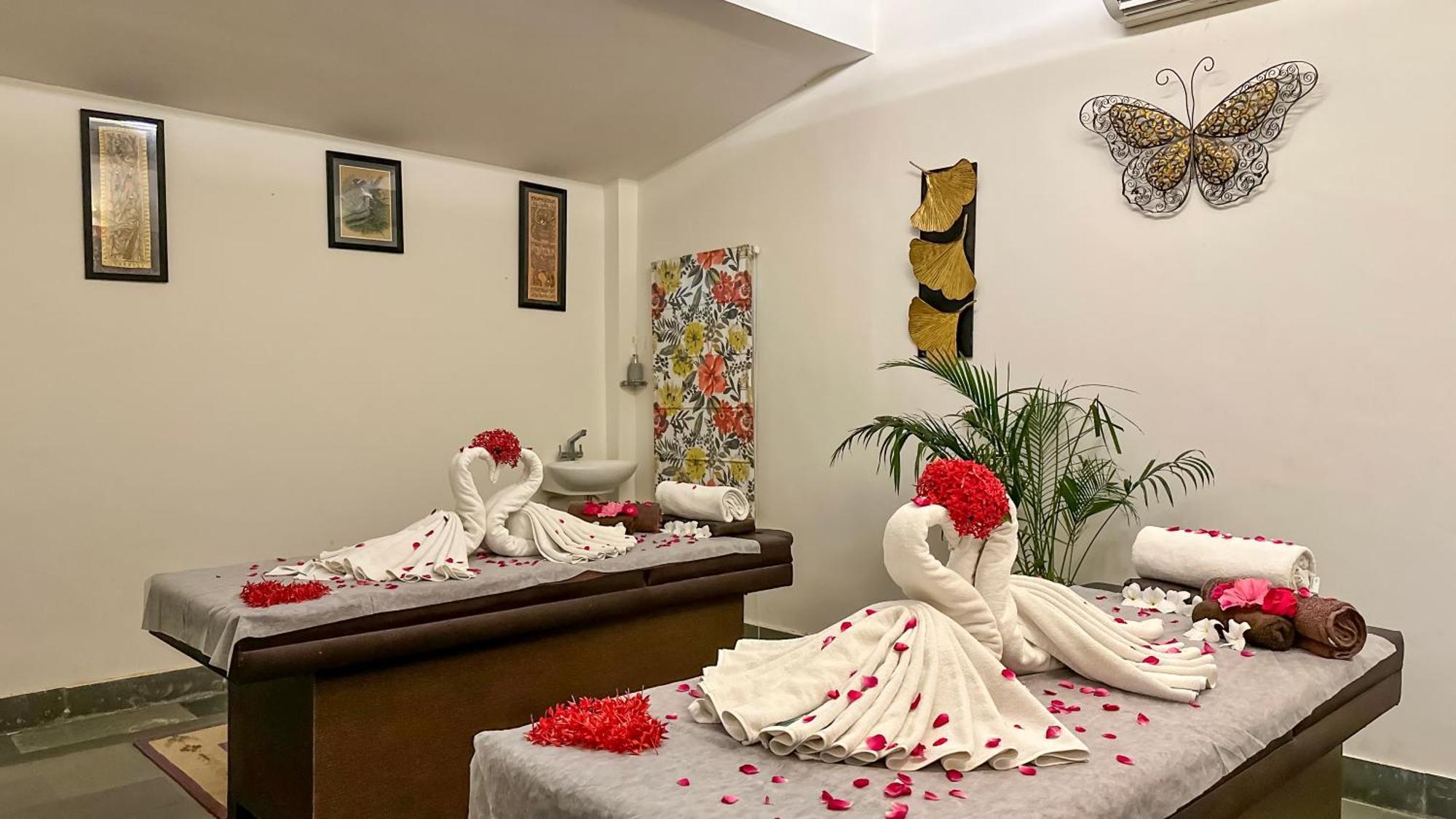 Anandam - A Luxury Resort In Udaipur Exterior foto
