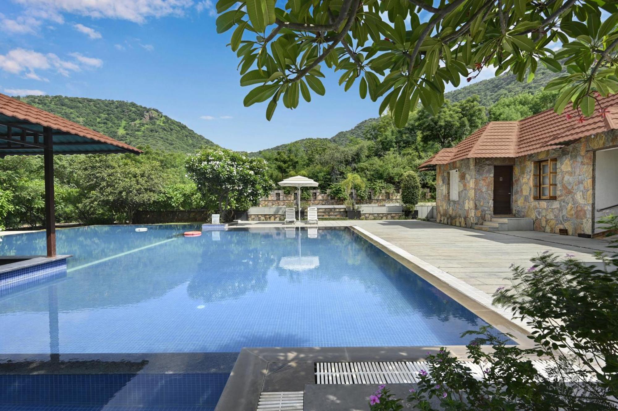 Anandam - A Luxury Resort In Udaipur Exterior foto