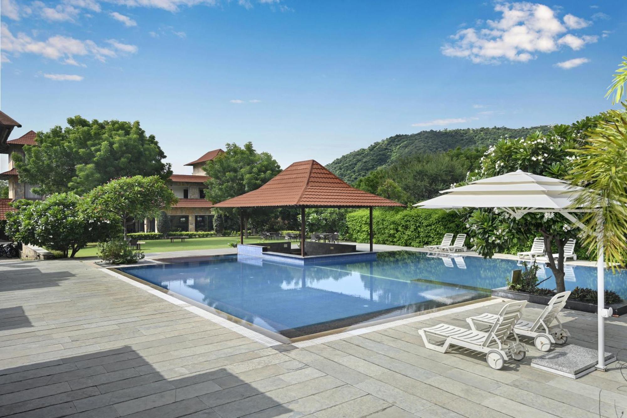 Anandam - A Luxury Resort In Udaipur Exterior foto