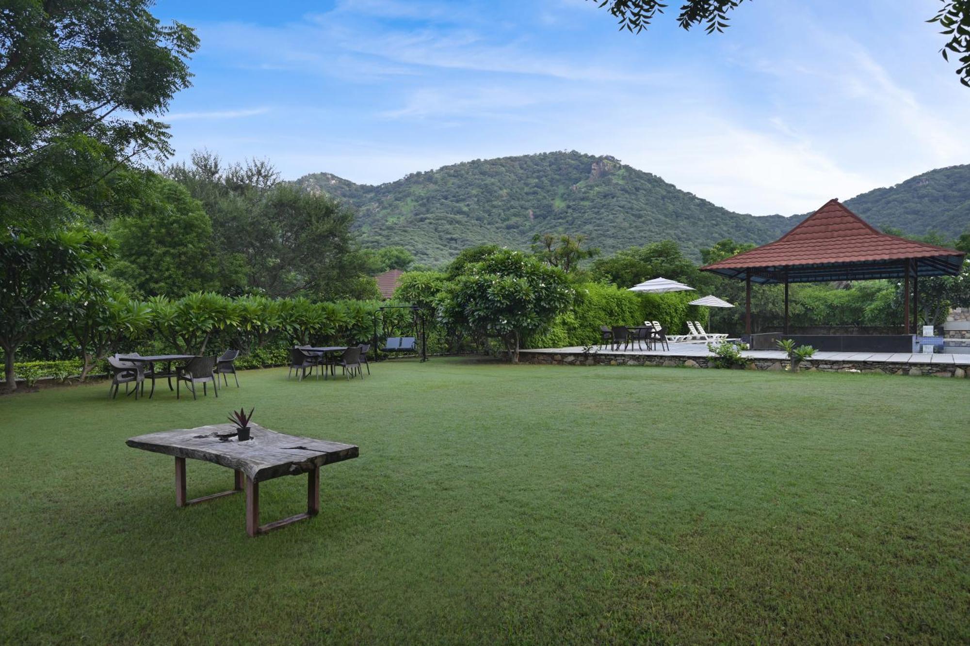 Anandam - A Luxury Resort In Udaipur Exterior foto