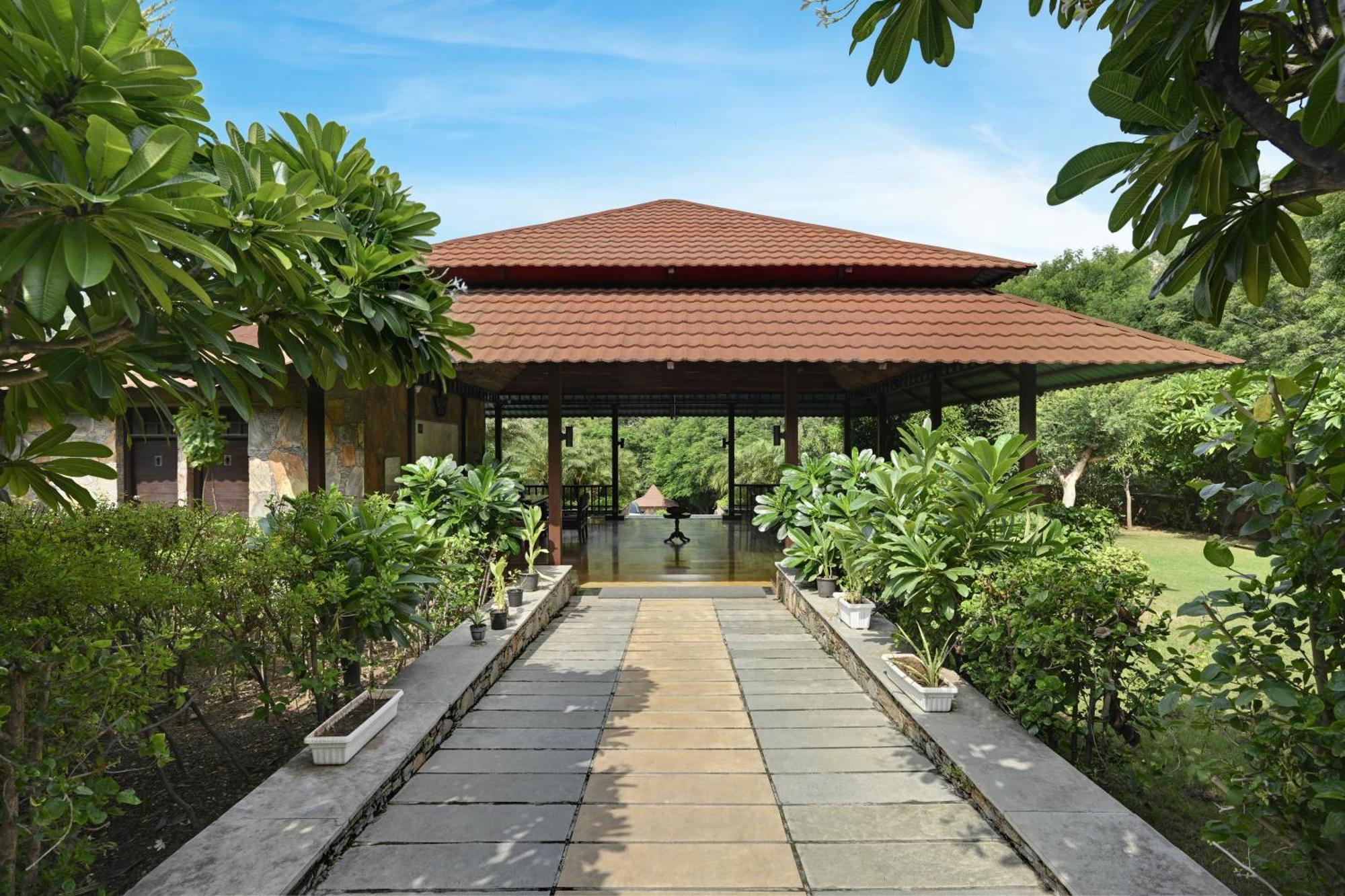 Anandam - A Luxury Resort In Udaipur Exterior foto